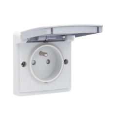 Niko Prise de courant, étanche aux projections d'eau 16 A/250 Vac avec broche de terre, obturateurs de protection et avec bornes